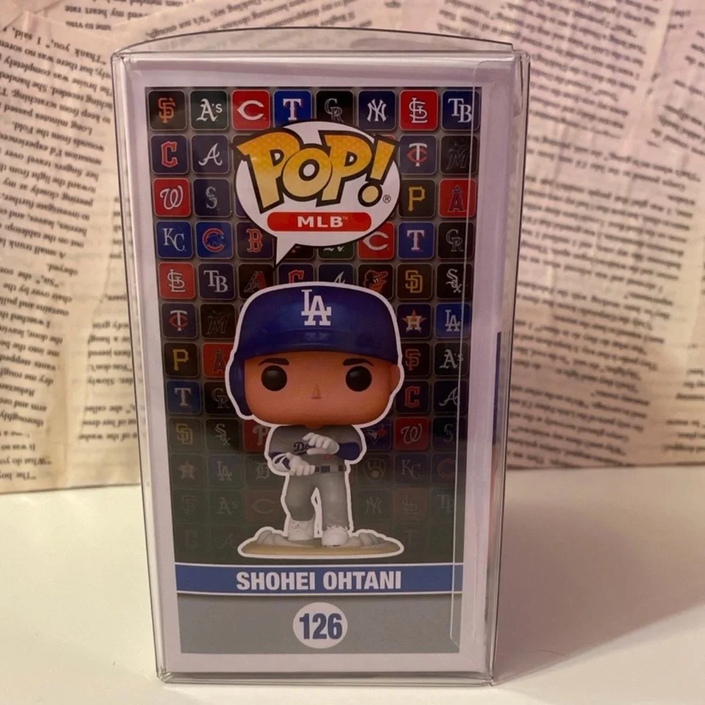 Shohei Ohtani #126 Funko Pop Chalice Collectibles Frank & Sons Exclusive - Picture 4 of 9